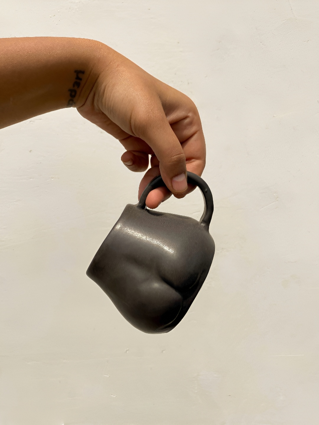 

The Orby House Black Handcrafted Ceramic Cup 225ml
