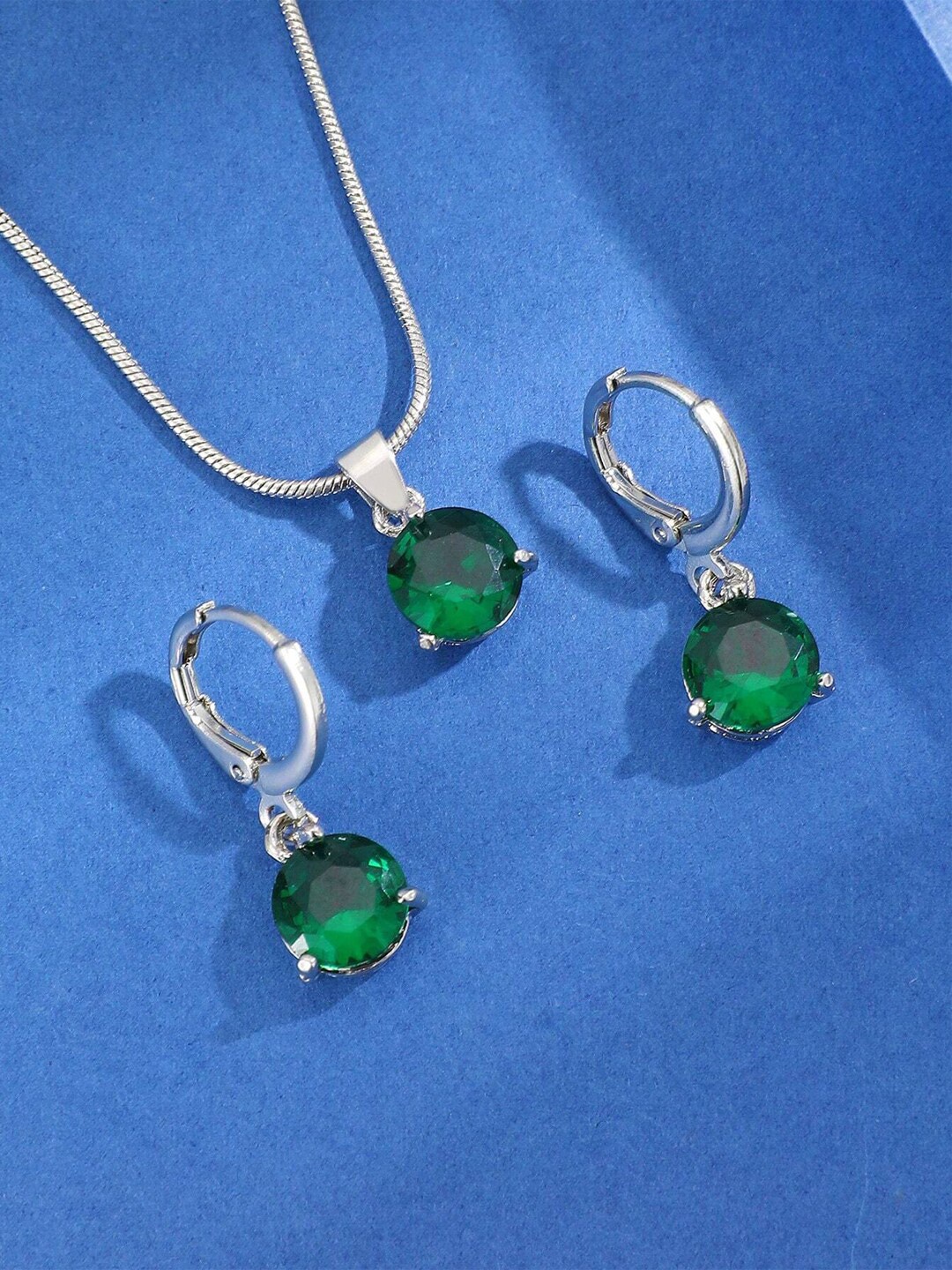

Designs & You Silver Plated Cubic Zirconia Stone-Studded Jewellery Set, Green