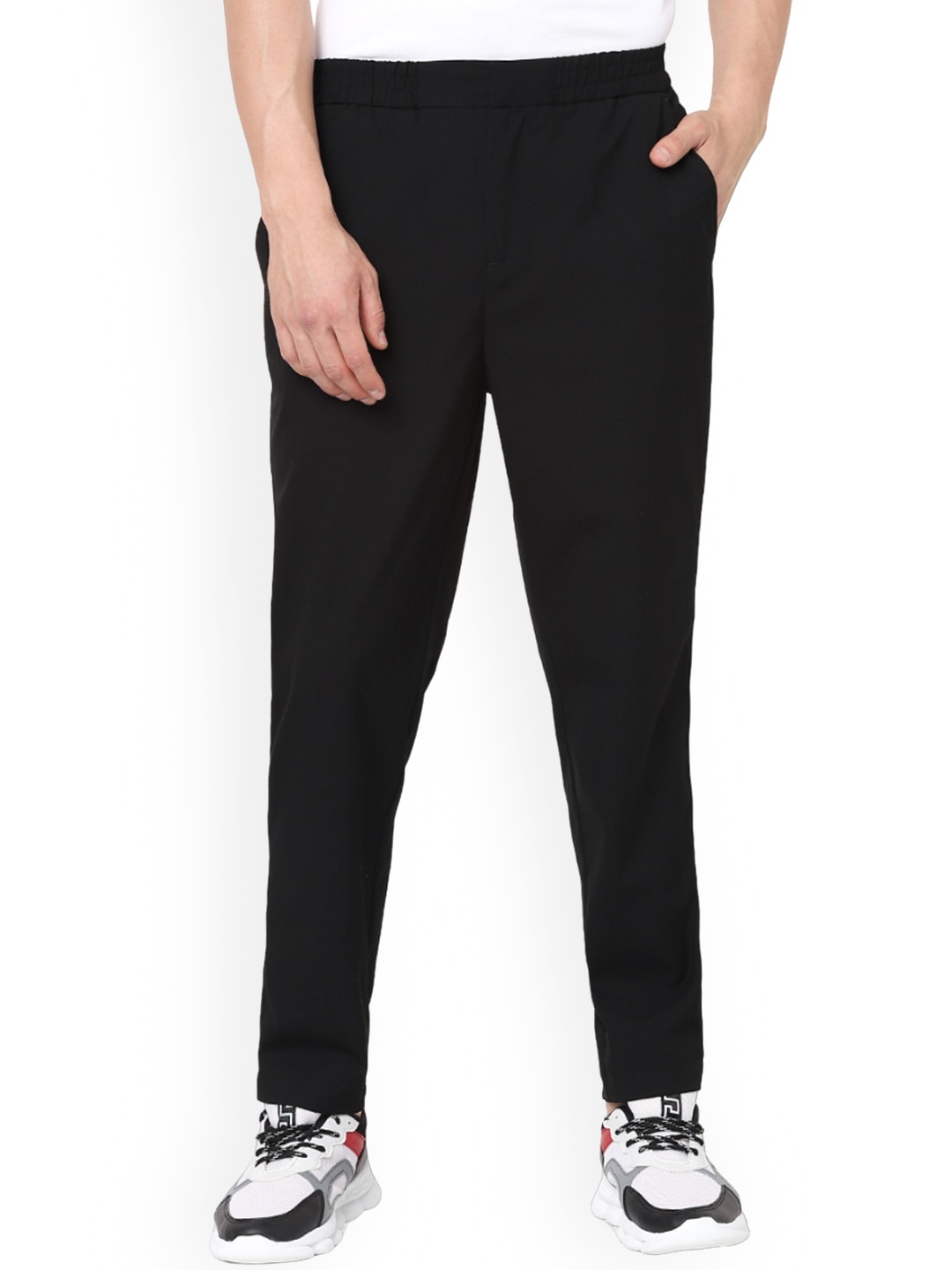 

Celio Men Mid Rise Track Pant, Black