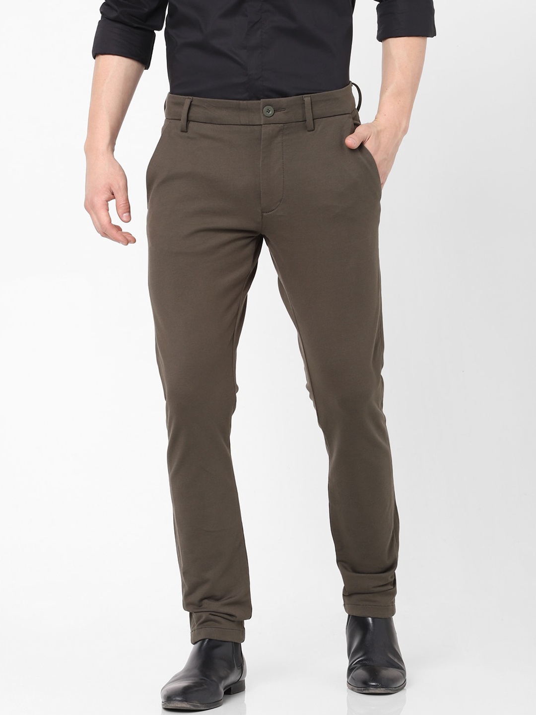 

Celio Men Mid-Rise Cotton Trousers, Olive