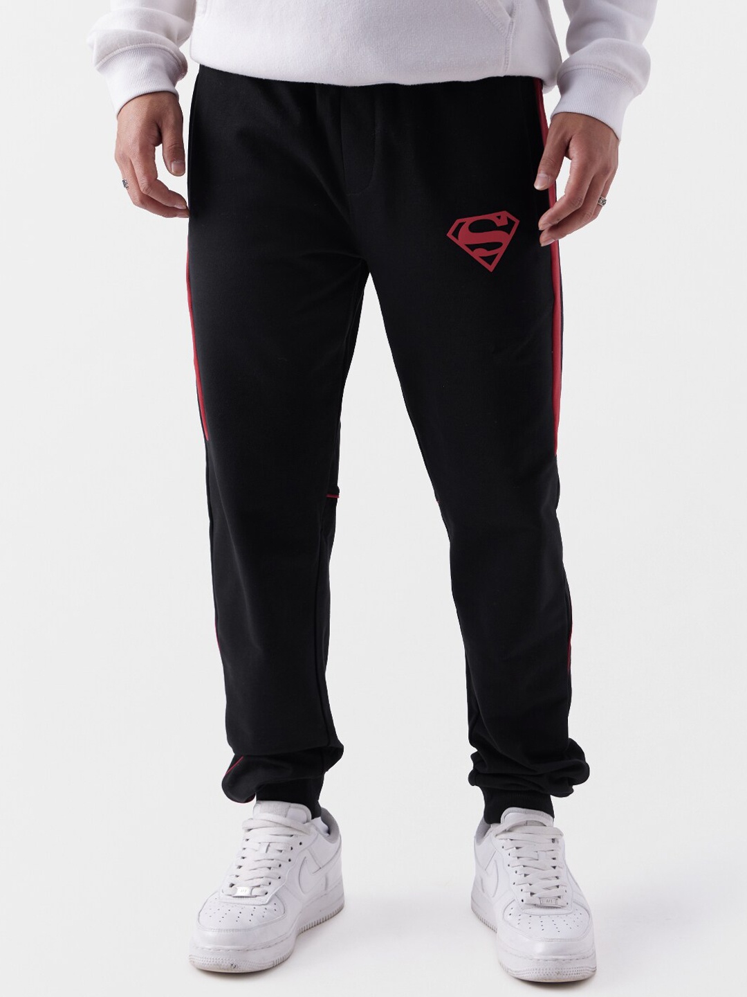 

The Souled Store Men Superman Printed Pure Cotton Joggers, Black