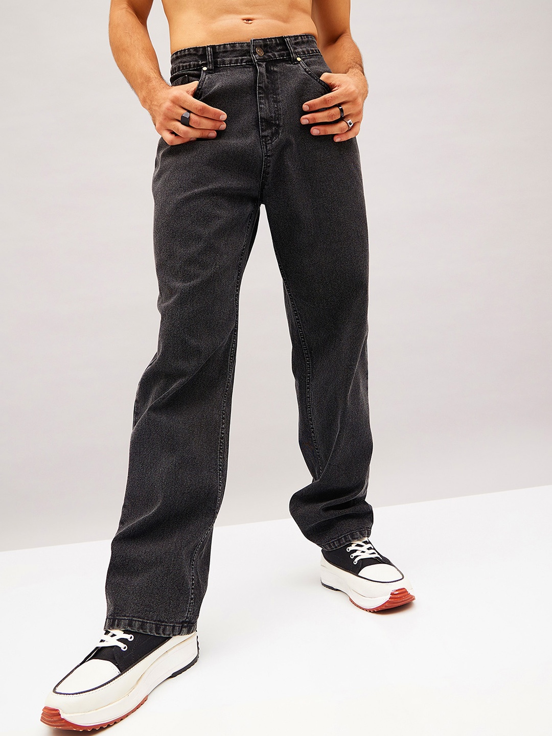 

MASCLN SASSAFRAS Men Black Relaxed Fit Clean Look Jeans