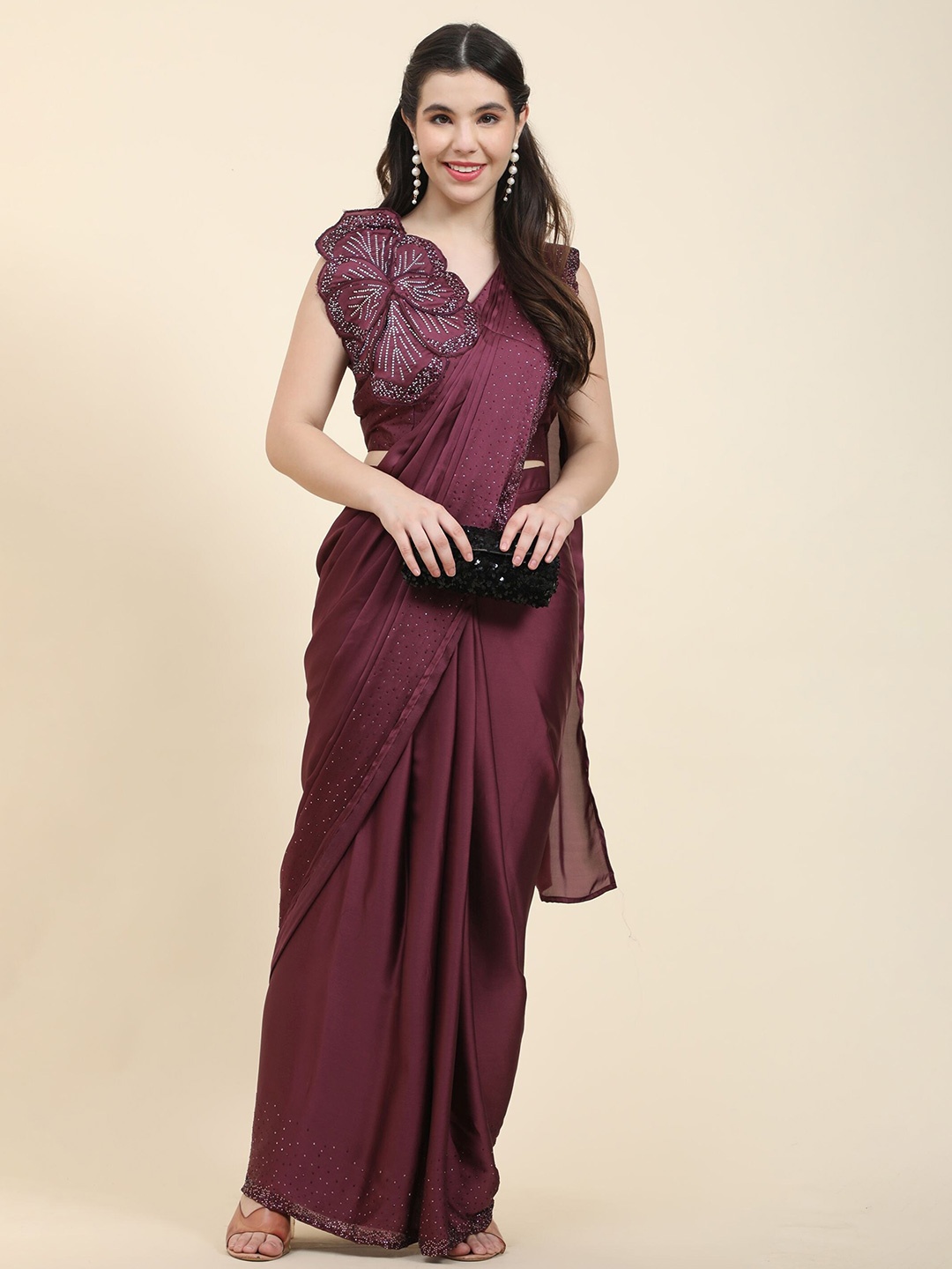 

Phenav Embellished Sequinned Satin Ready To Wear Saree, Magenta