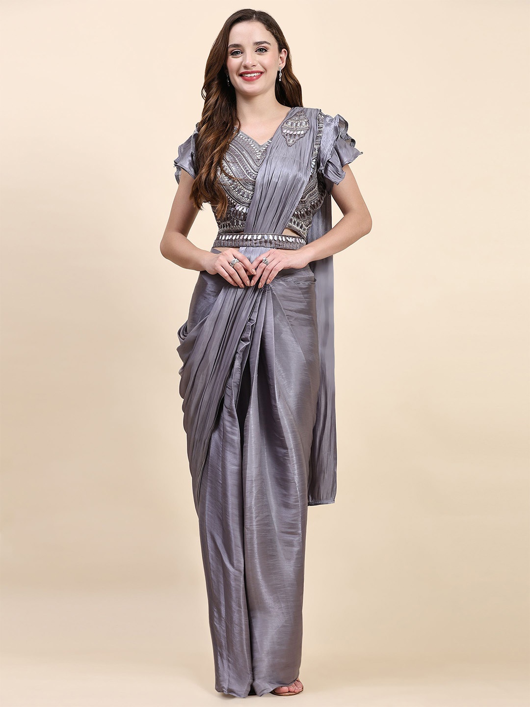 

Phenav Sequinned Ready to Wear Saree, Grey