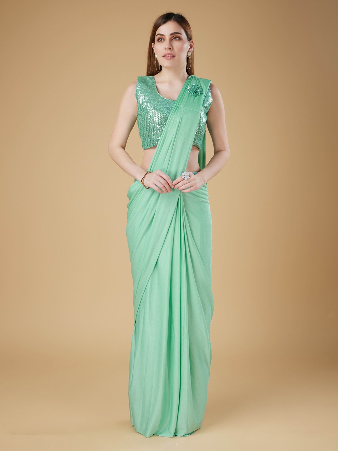

Phenav Sequinned Ready to Wear Saree, Turquoise blue