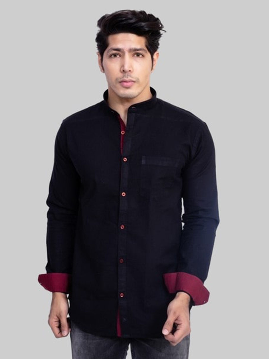 

INDIAN THREADS Slim Fit Formal Shirt, Black