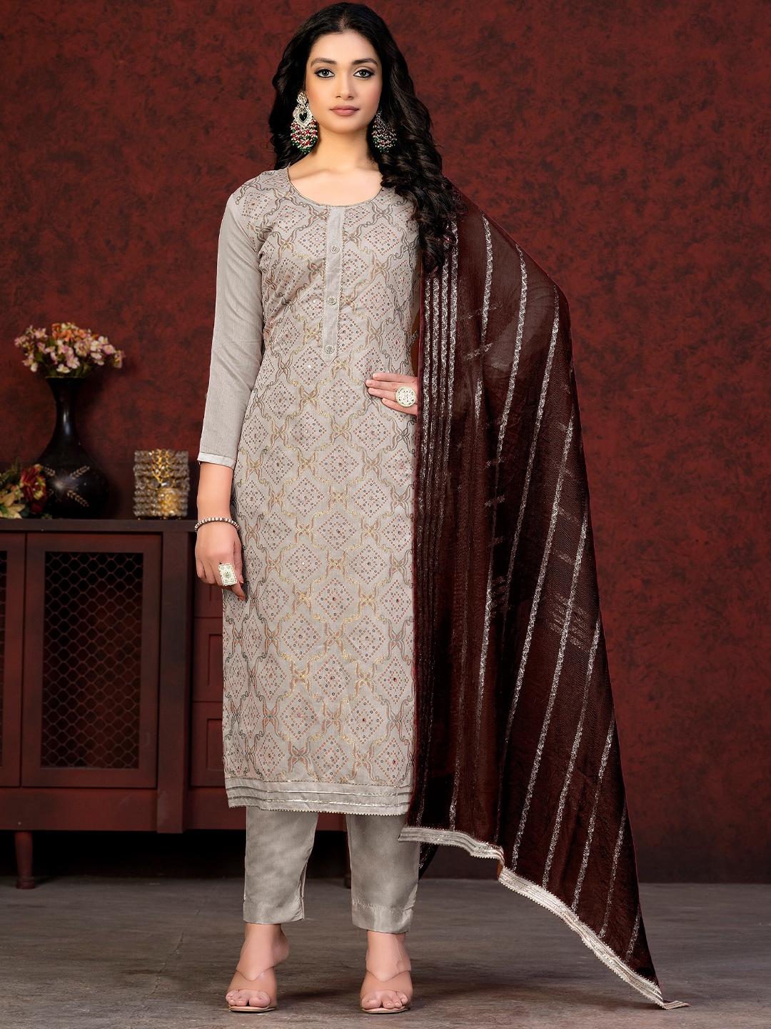 

KALINI Bandhani Printed Gotta Patti Unstitched Dress Material, Grey