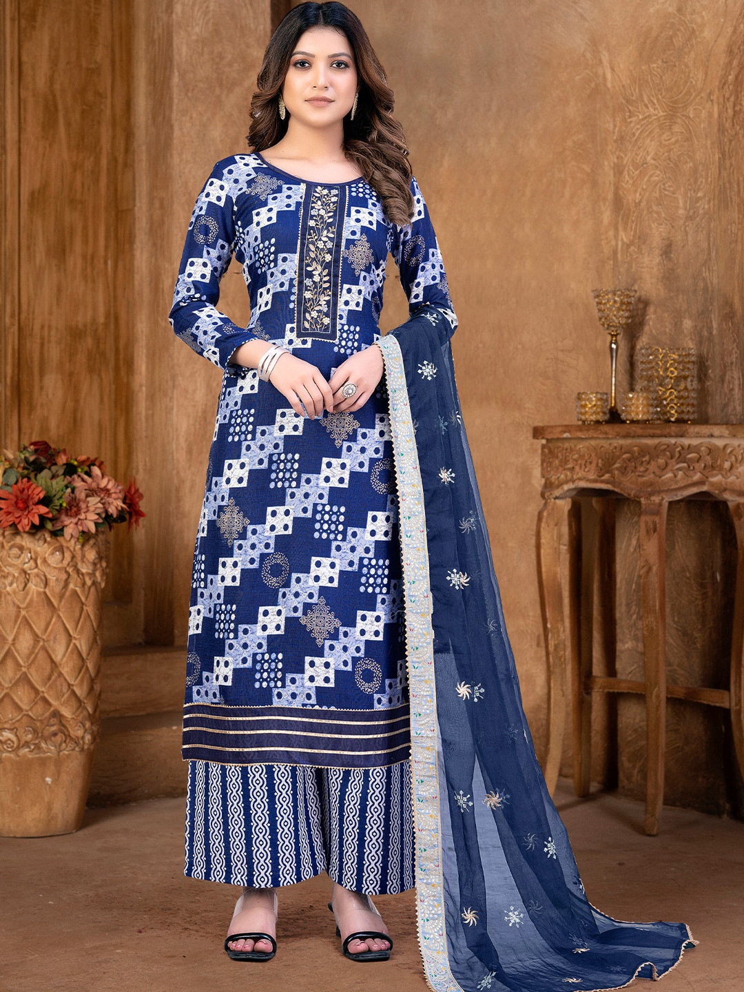 

KALINI Geometric Embroidered Pure Cotton Unstitched Dress Material, Blue