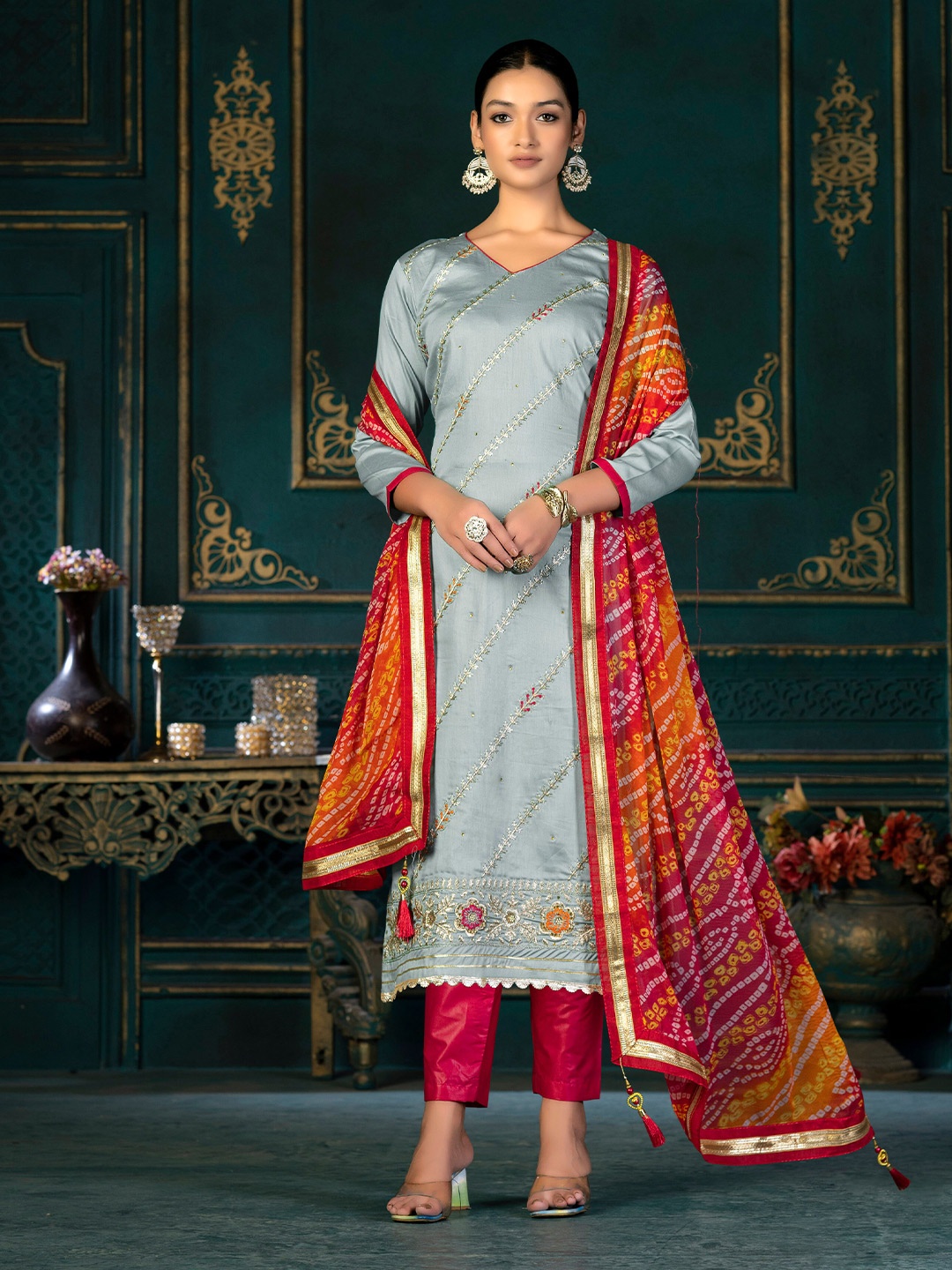 

KALINI Floral Embroidered Unstitched Dress Material, Grey