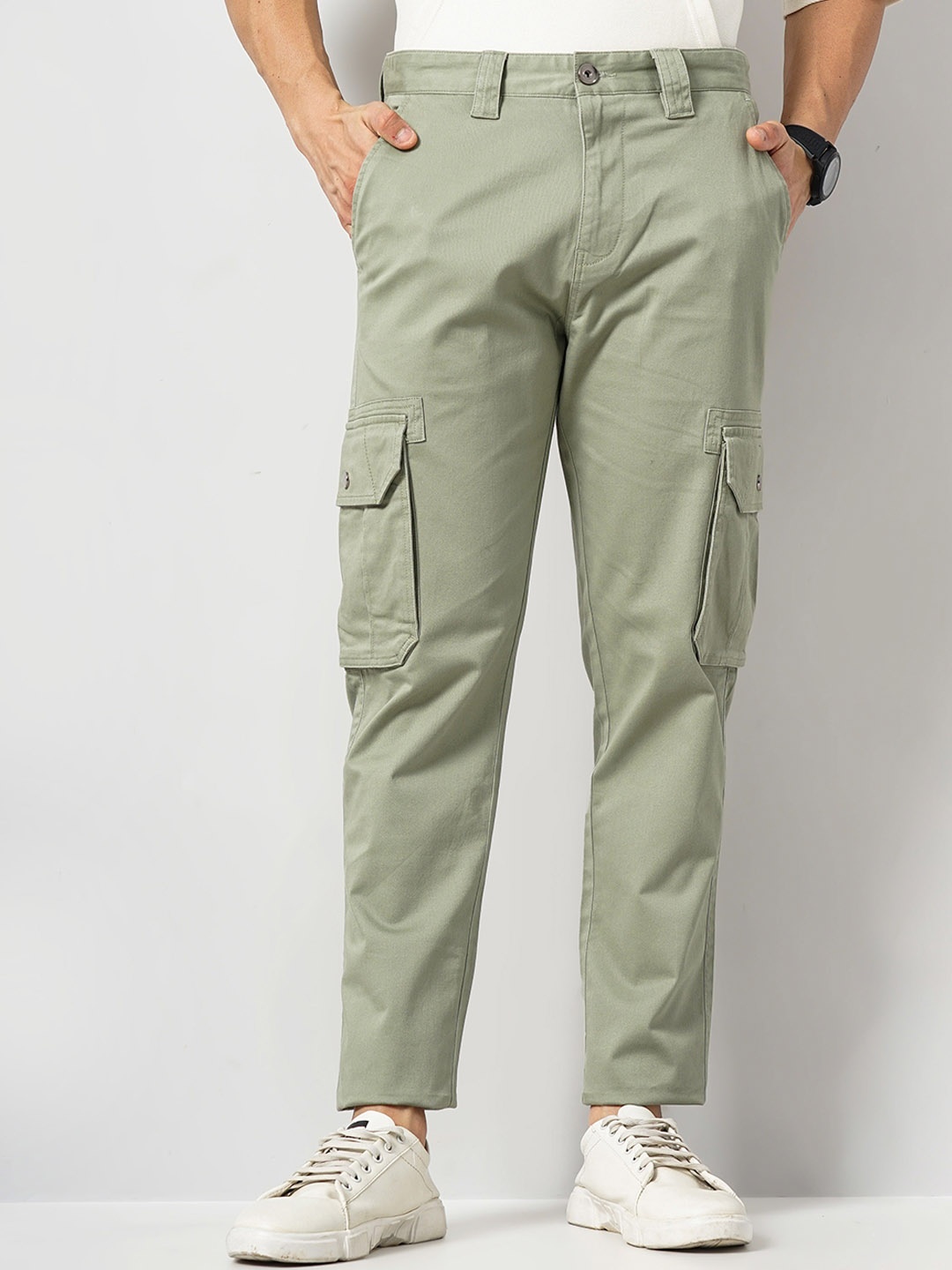 

Celio Men Classic Mid Rise Cotton Cargos Trousers, Green