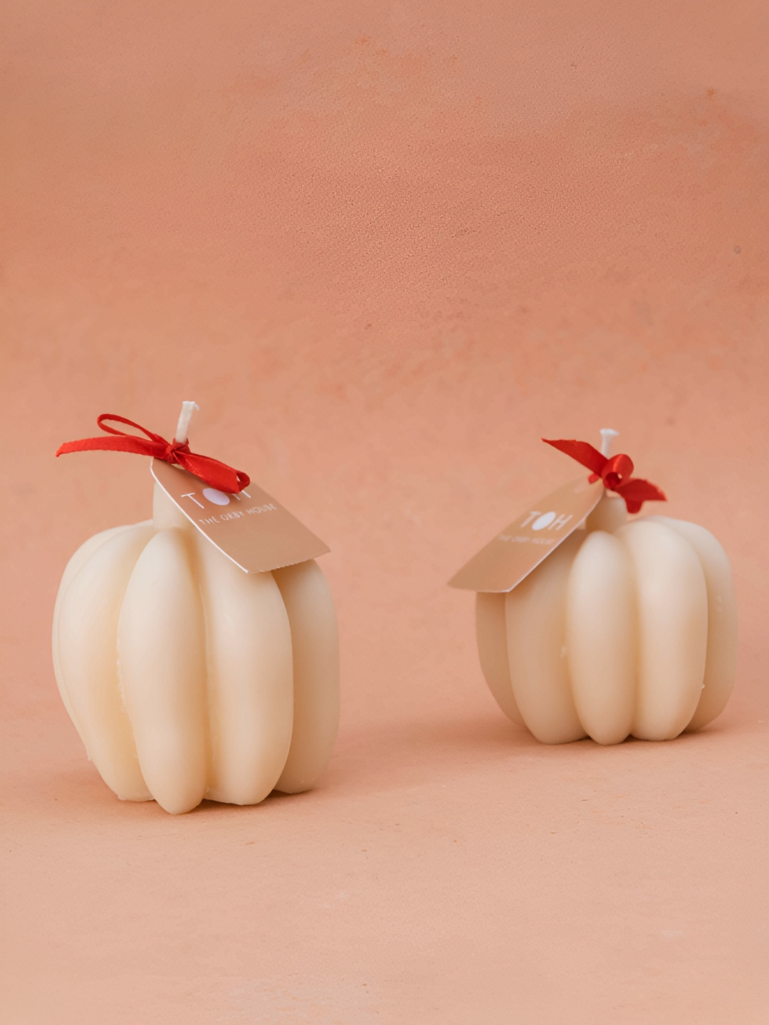 

The Orby House White 2 pieces Scented Pumpkin Pillar Candle
