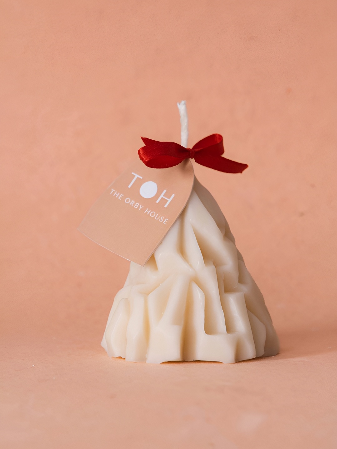 

The Orby House White Mountain Pillar Candle
