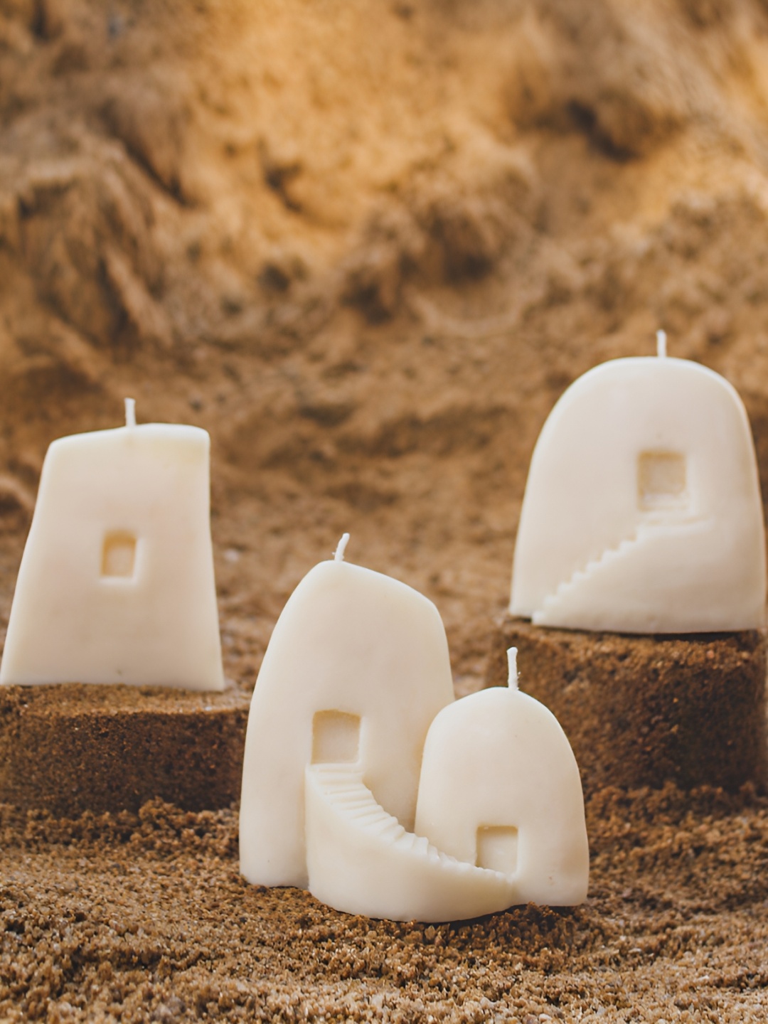

The Orby House White 3 Pieces Troglodyte cave pillar candle
