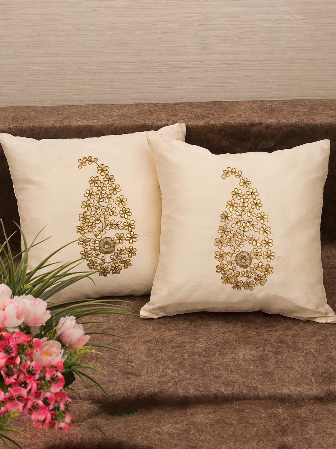 

RoyalDeco Cream and Gold Toned 2 Pieces Cushion Cover