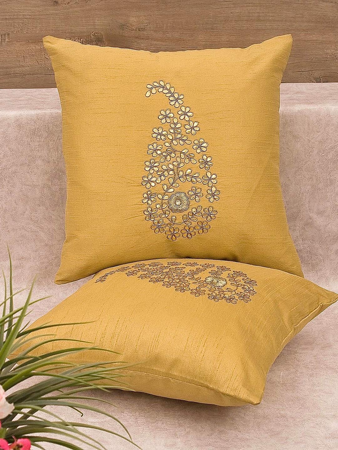 

RoyalDeco Beige & Gold Toned 2 Pieces Ethnic Motifs Silk Cushion Covers