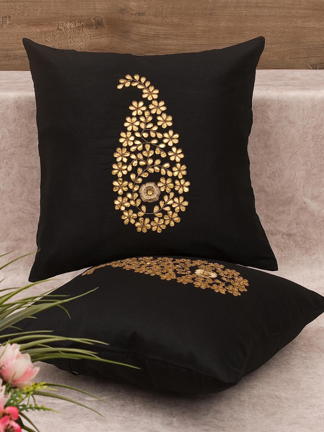 

RoyalDeco Black & Gold Toned 2 Pieces Ethnic Motifs Silk Cushion Covers