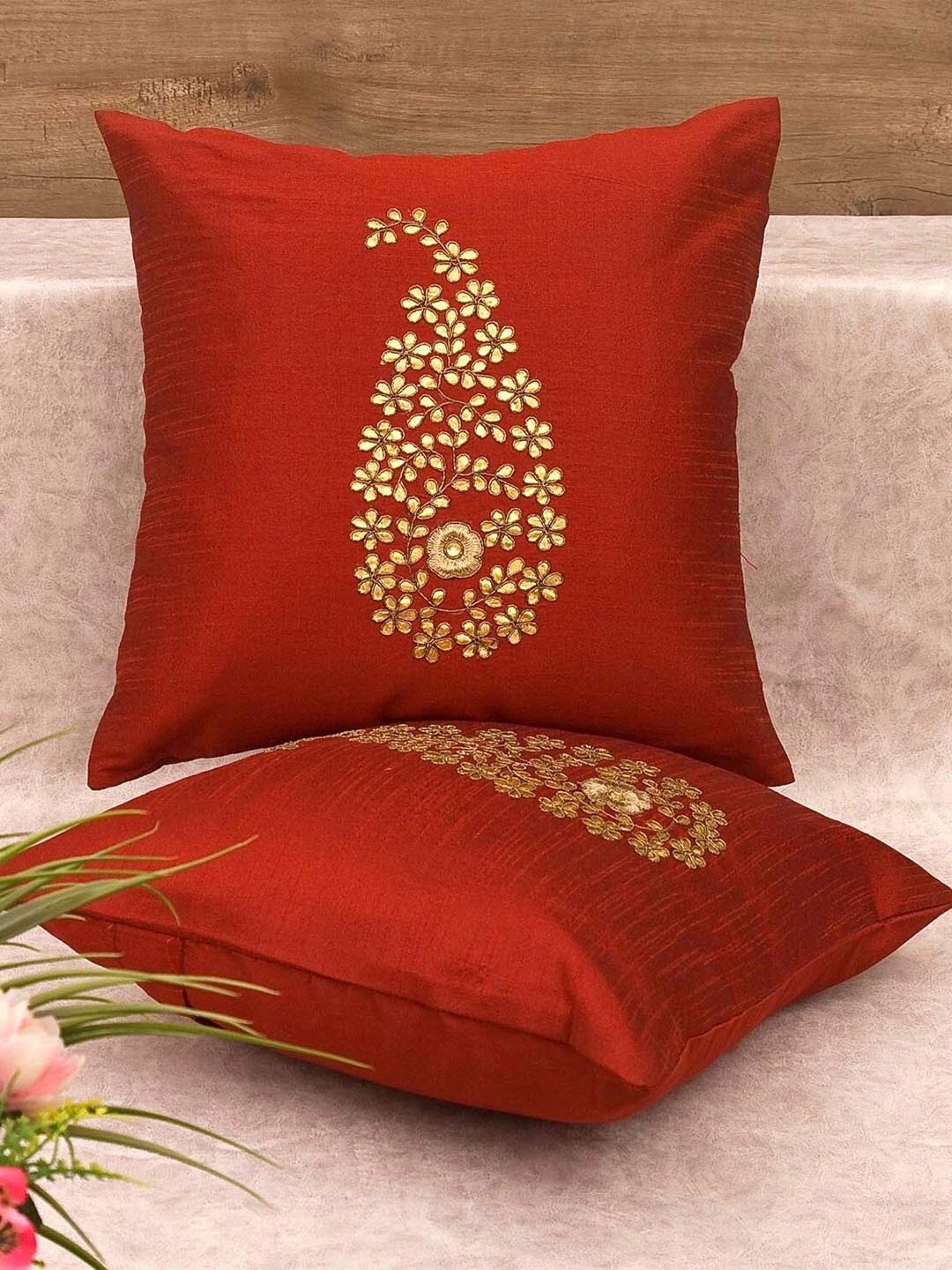 

RoyalDeco Maroon & Gold Toned 2 Pieces Ethnic Motifs Silk Cushion Covers