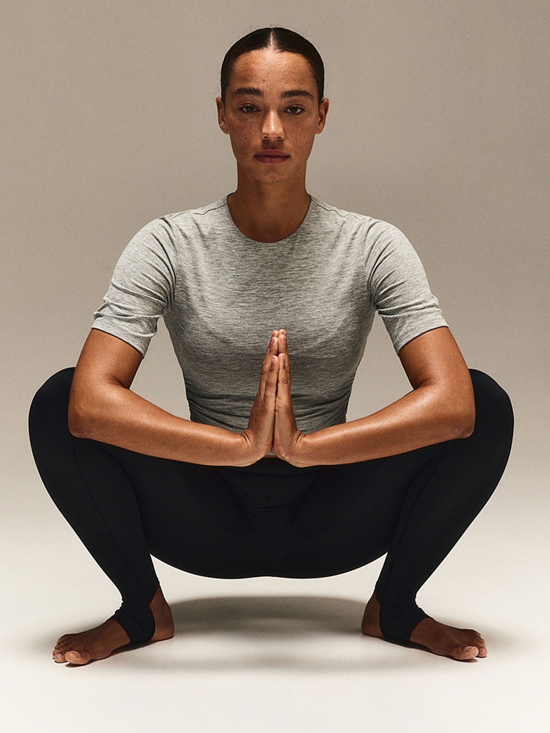 

H&M SoftMove Sports Stirrup Tights, Black
