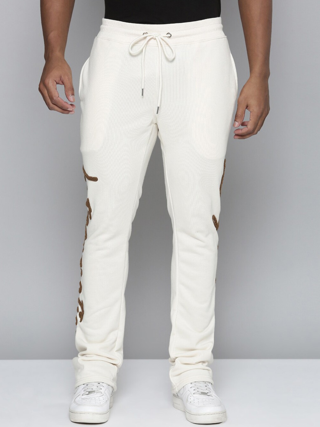 

WAIMEA Men Typography Printed Bootcut-Fit Track Pant, White