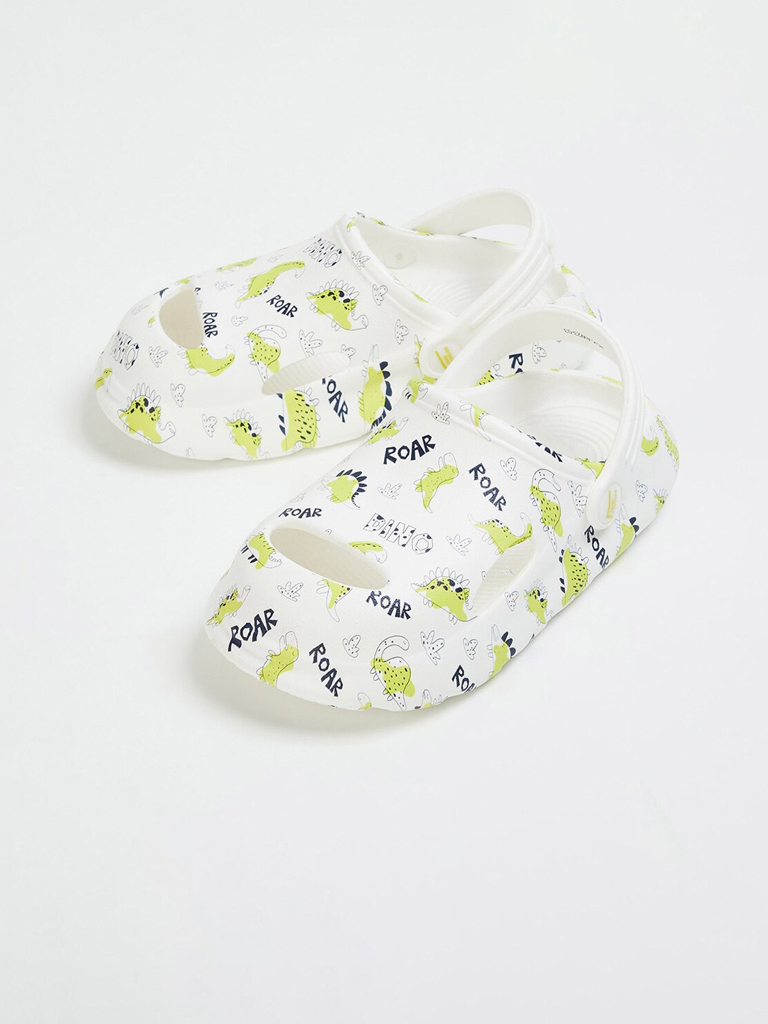 

Fame Forever by Lifestyle Boys Printed Clogs, White