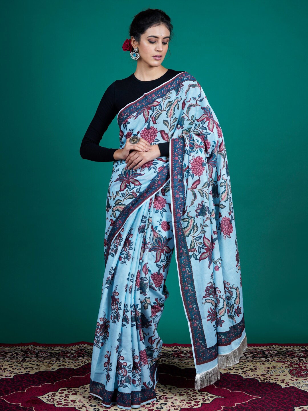 

BUTA BUTI Floral Printed Pure Cotton Saree, Blue