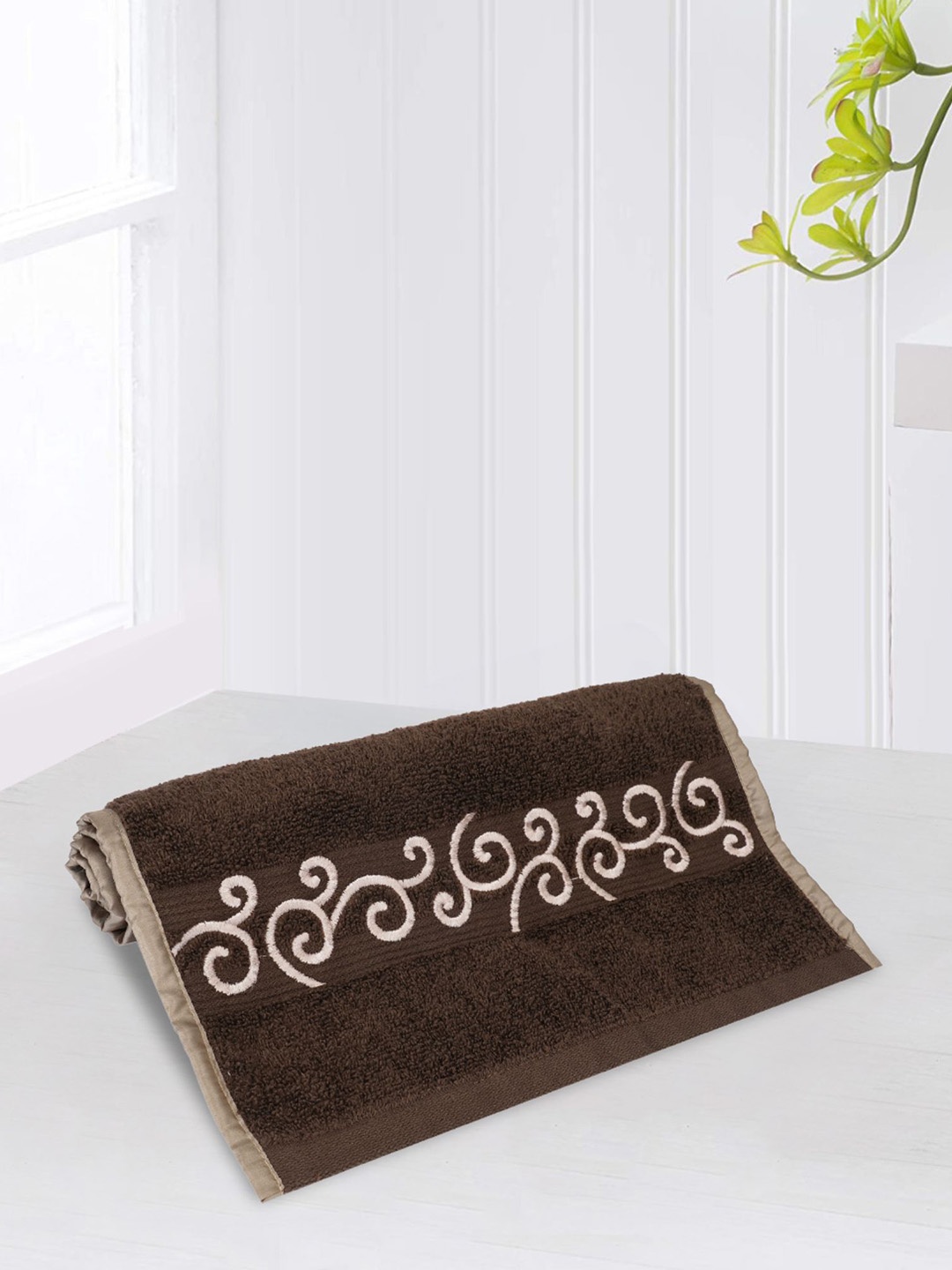 

LUSH & BEYOND Brown & Beige 500 GSM Pure Cotton Hand Towel