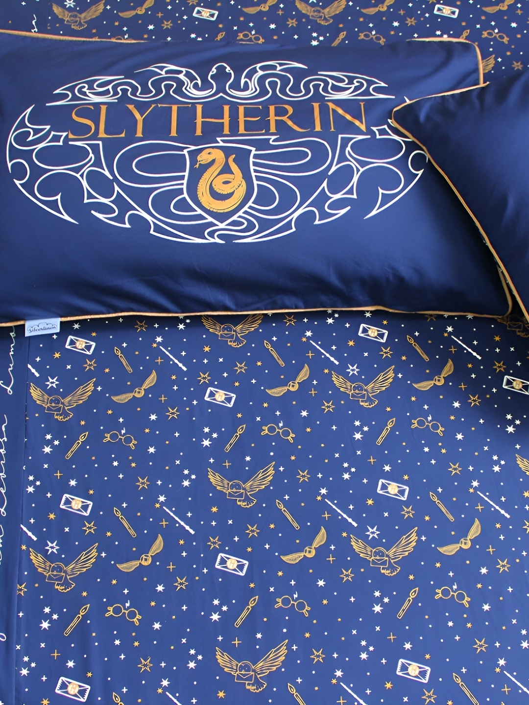 

Silverlinen Harry Potter Slytherin 250 TC Cotton King Bedsheet with 2 Pillow Covers, Blue