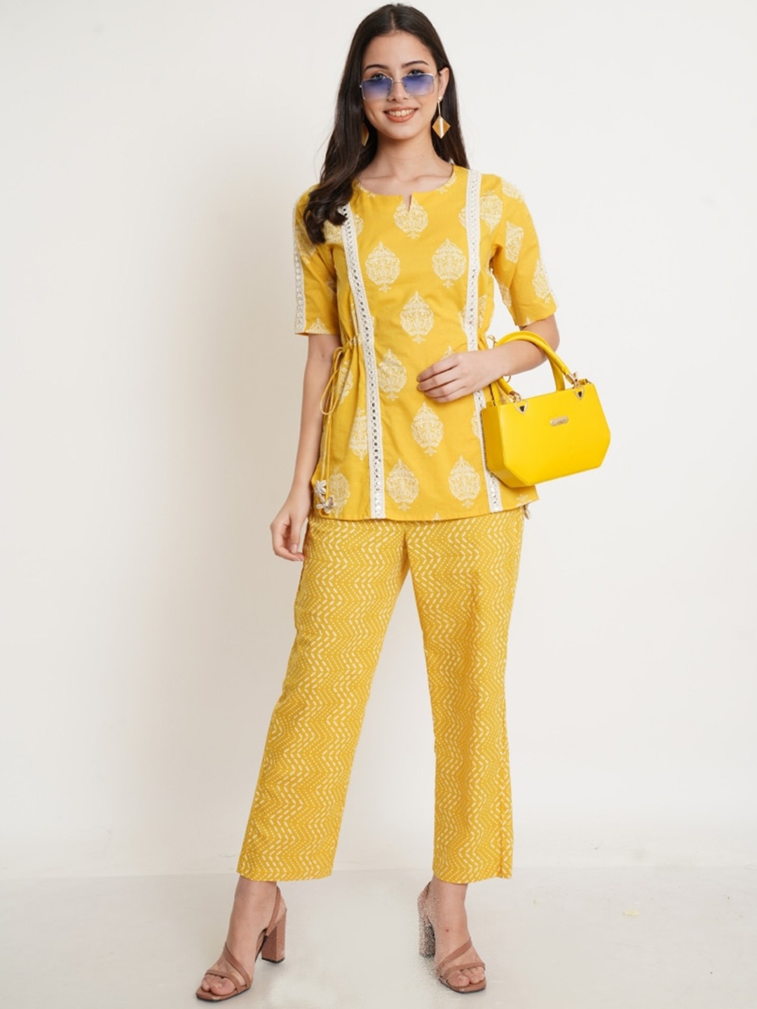 

KALINI Printed Short Sleeves Pure Cotton Tunic & Trousers, Yellow
