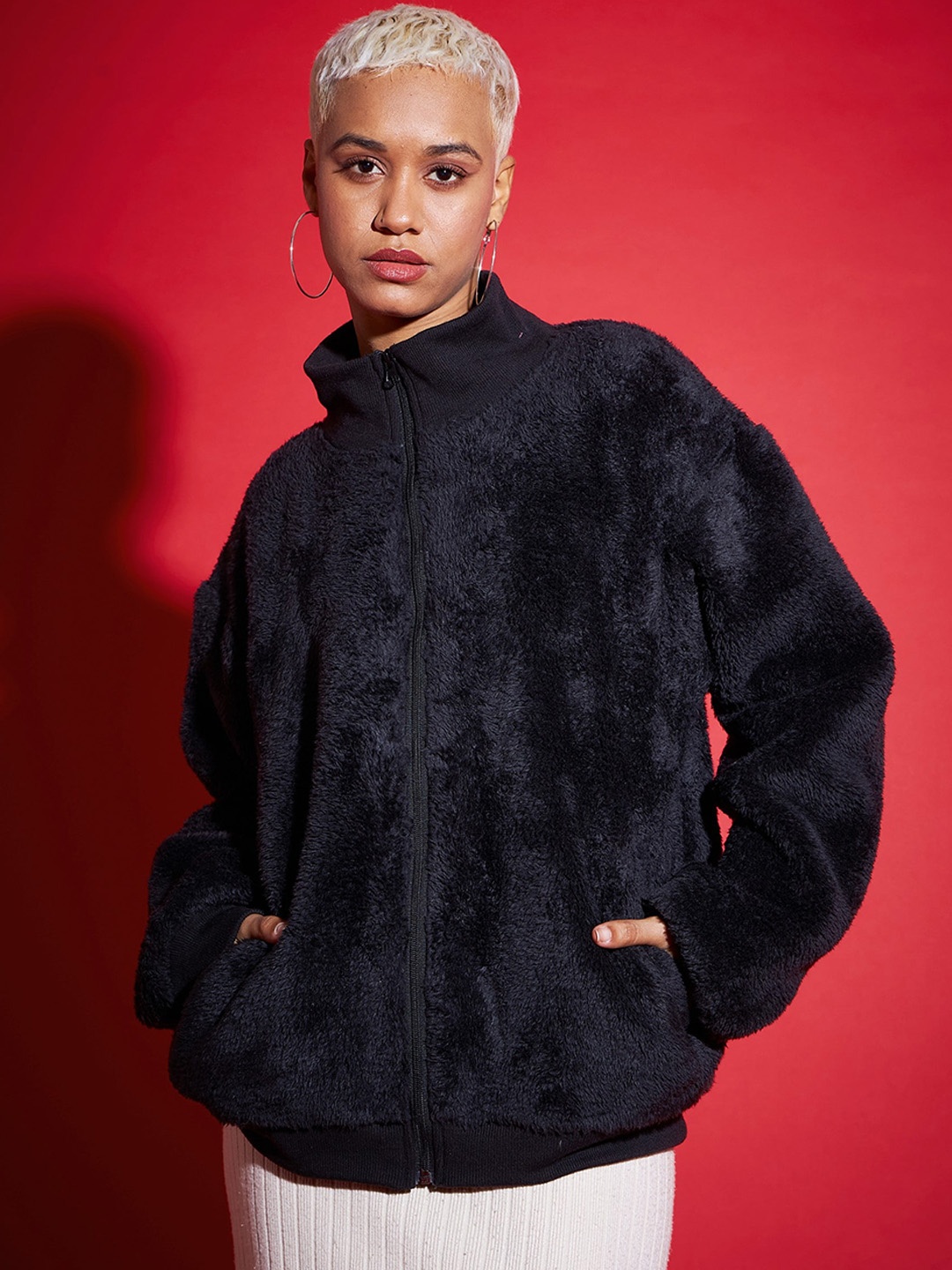 

SASSAFRAS Black Mock Collar Faux Fur Trim Detail Bomber Jacket