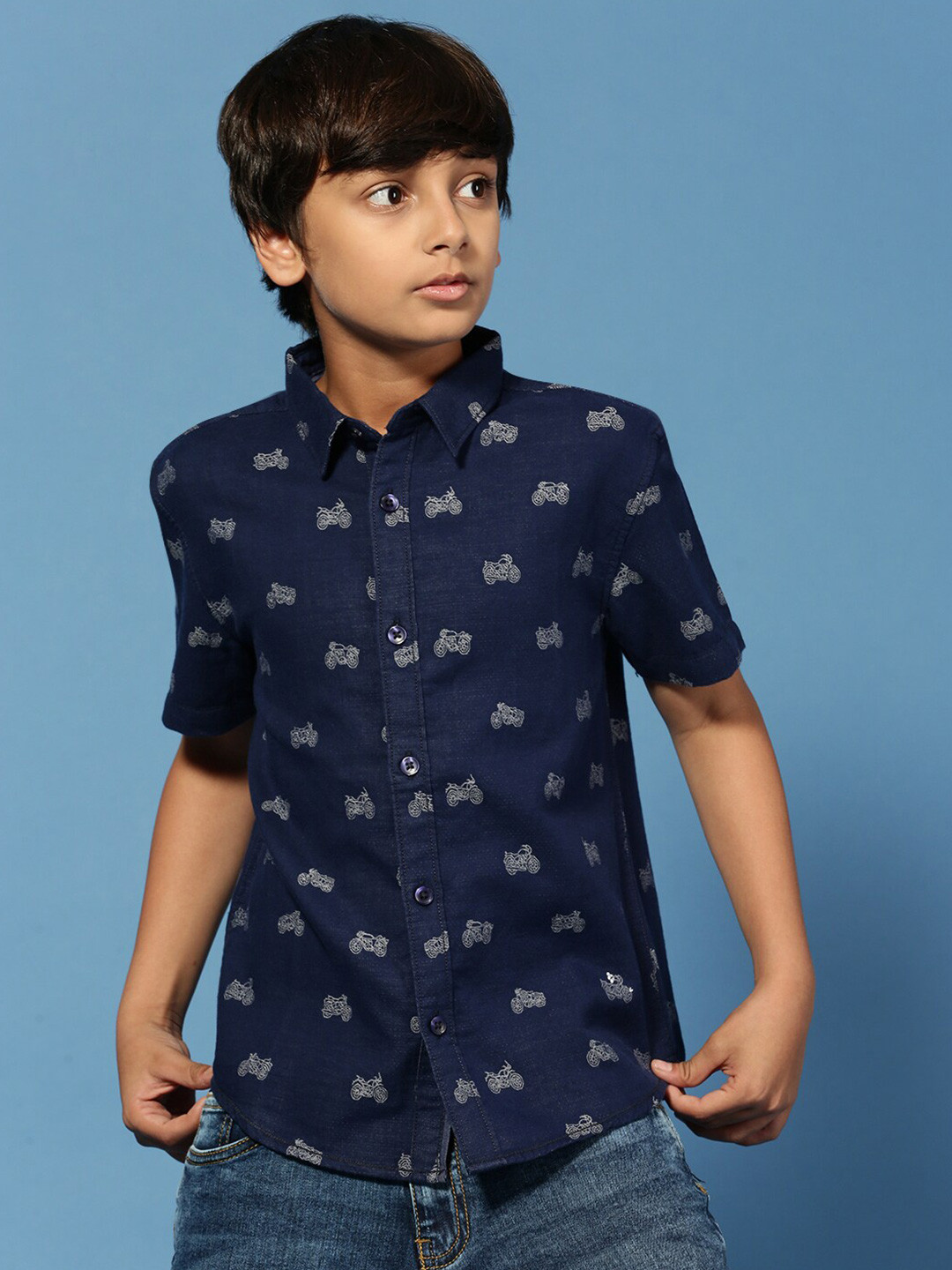

PIPIN Boys Original Conversational Printed Cotton Casual Shirt, Navy blue