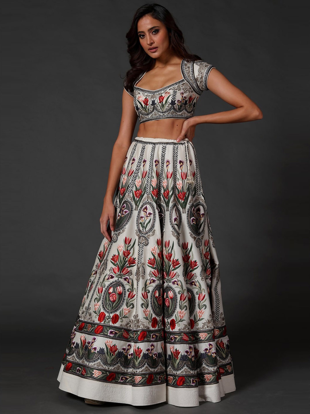 

Rohit Bal Embroidered Thread Work Lehenga & Blouse With Dupatta, Off white