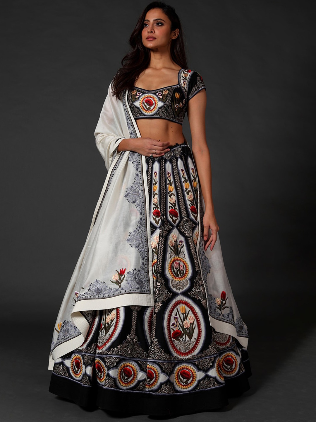 

Rohit Bal Ethnic Motifs Printed Lehenga & Blouse With Dupatta, Black
