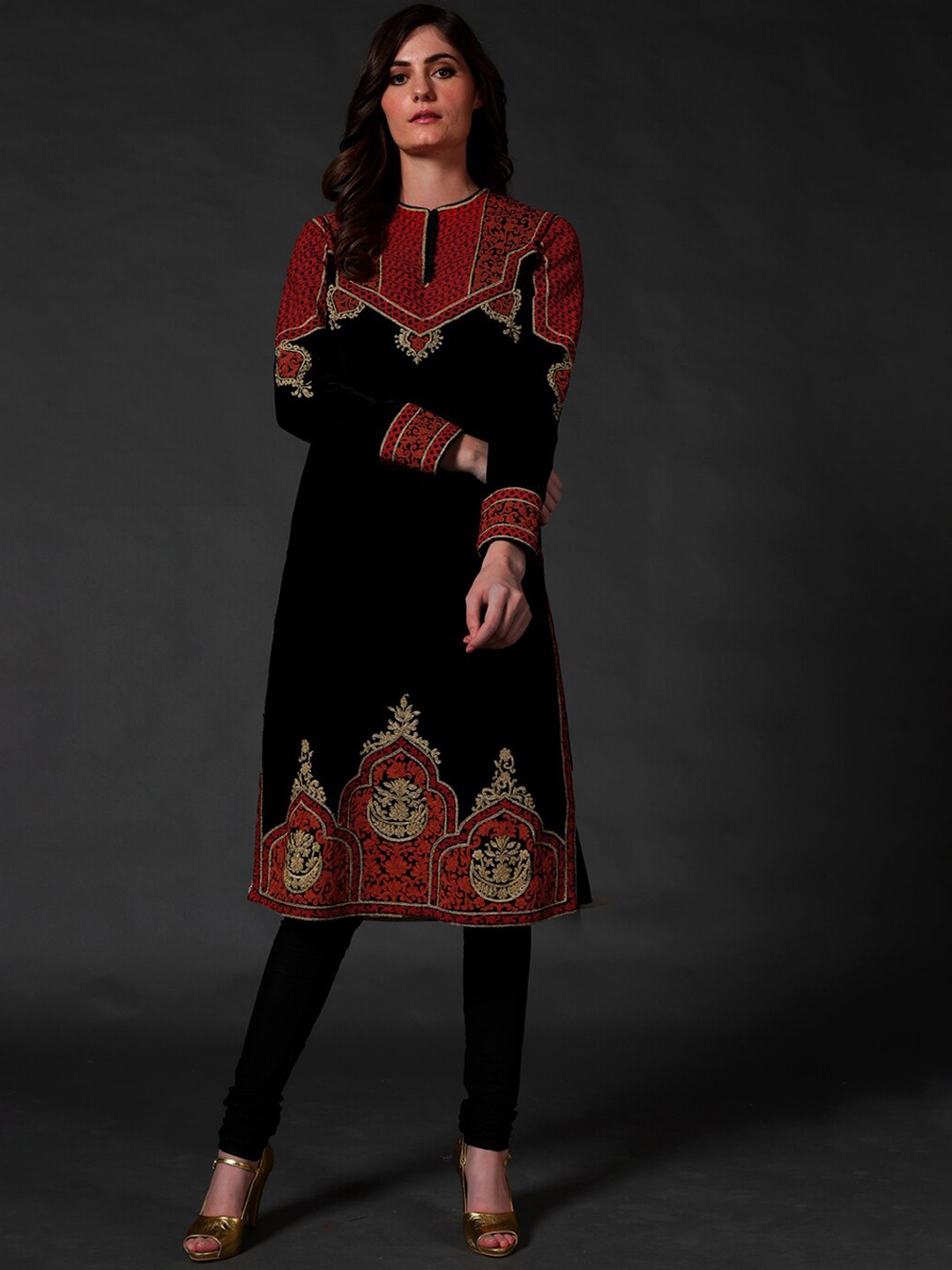 

Rohit Bal Ethnic Motifs Embroidered Chanderi Silk Straight Kurta & Churidar, Black