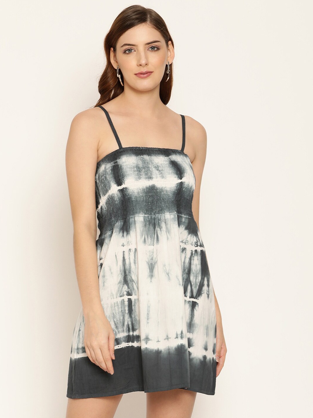 

BAESD Tie & Dye Printed Shoulder Straps Smocked Fit and Flare Dress, Grey