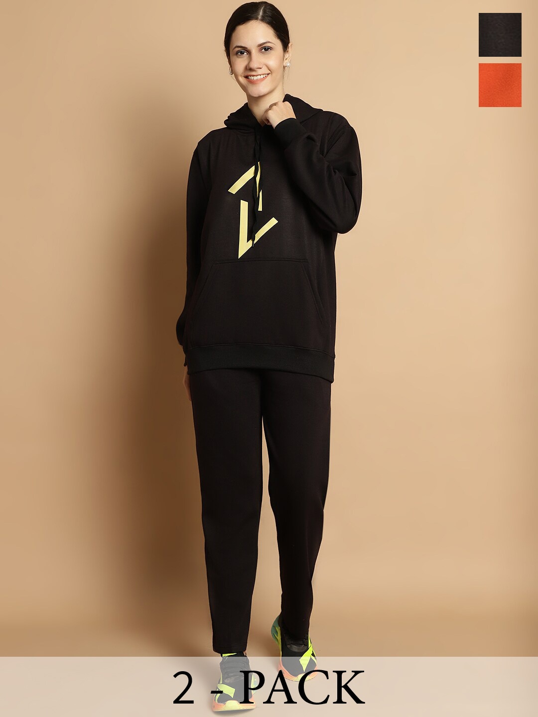 

VIMAL JONNEY Pack of 2 Typography Printed Hooded Fleece Tracksuits, Black