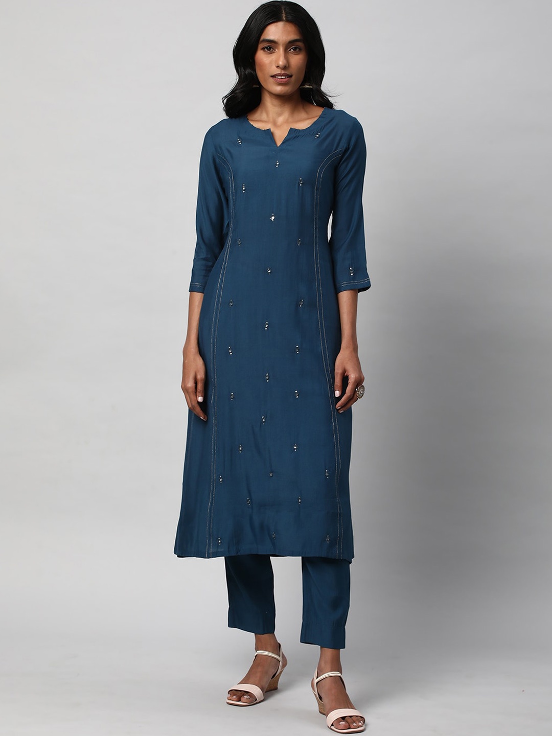 

KAMI KUBI Ethnic Motifs Mirror Work Embroidered A-Line Kurta, Teal