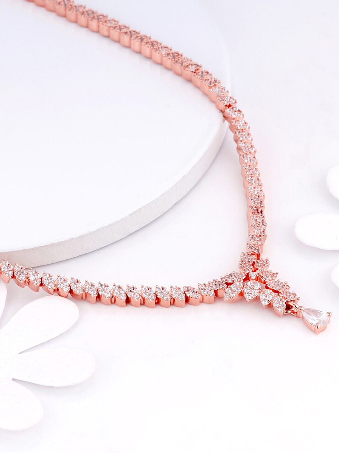 

GIVA 925 Sterling Silver Rose Gold-Plated Necklace