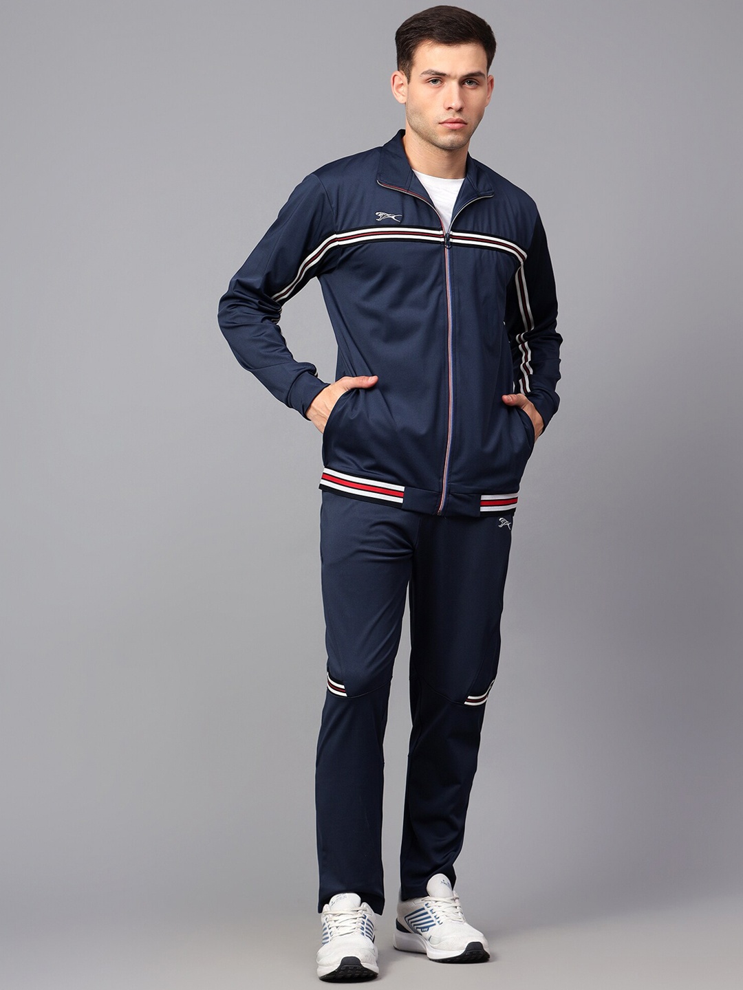 

Shiv Naresh Colourblocked Mock Collar Sports Tracksuit, Navy blue