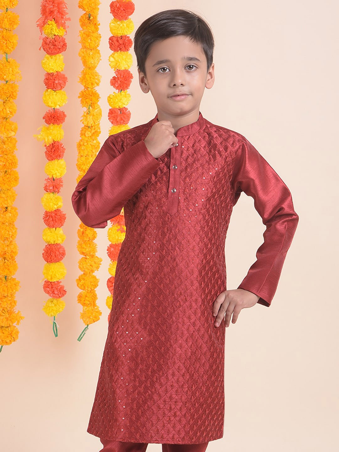 

House of Pataudi Boys Embroidered Kurta, Red