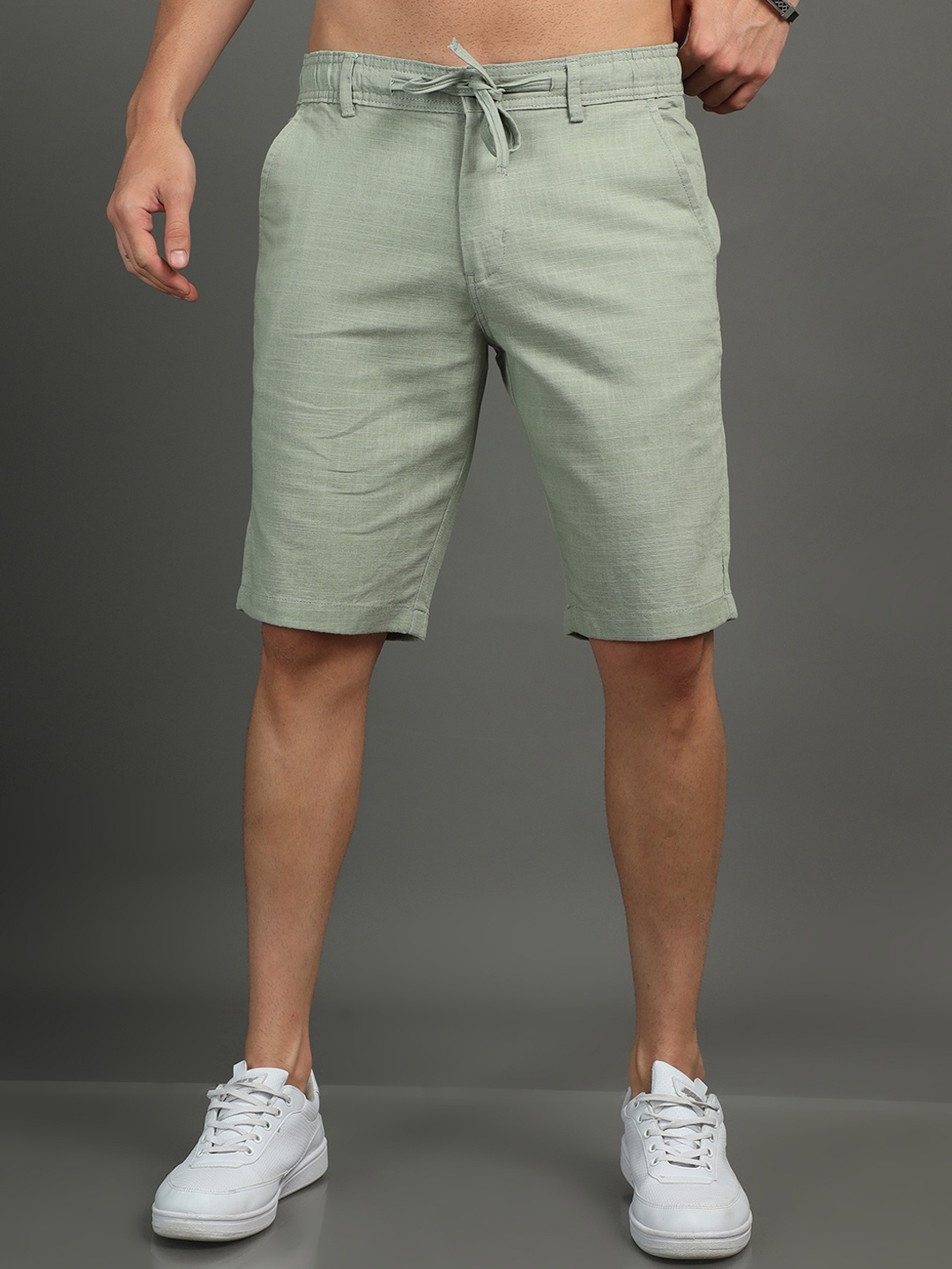 

Reslag Men Mid-Rise Linen Shorts, Sea green