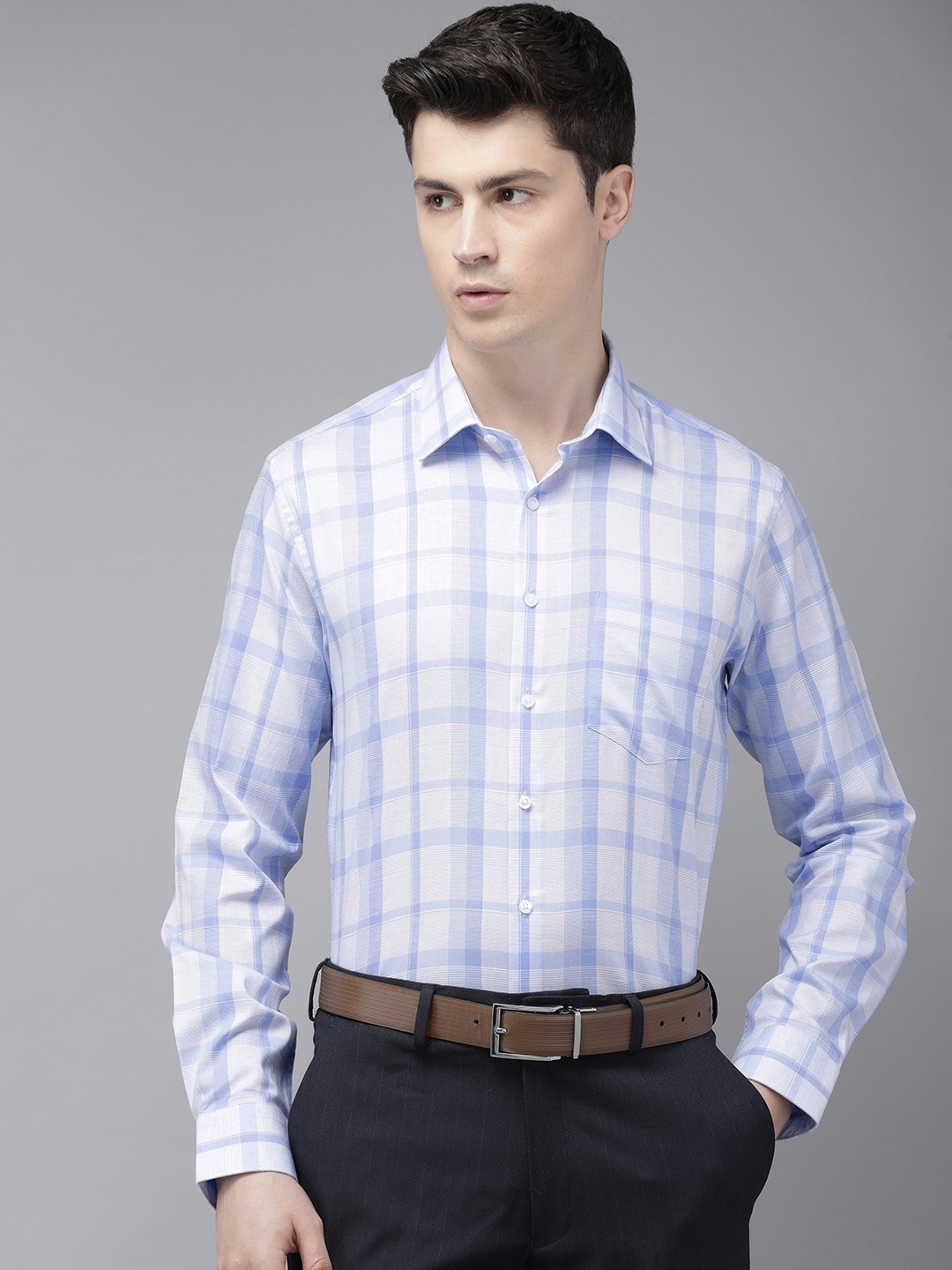 

Van Heusen Men Slim Fit Tartan Checks Formal Shirt, White