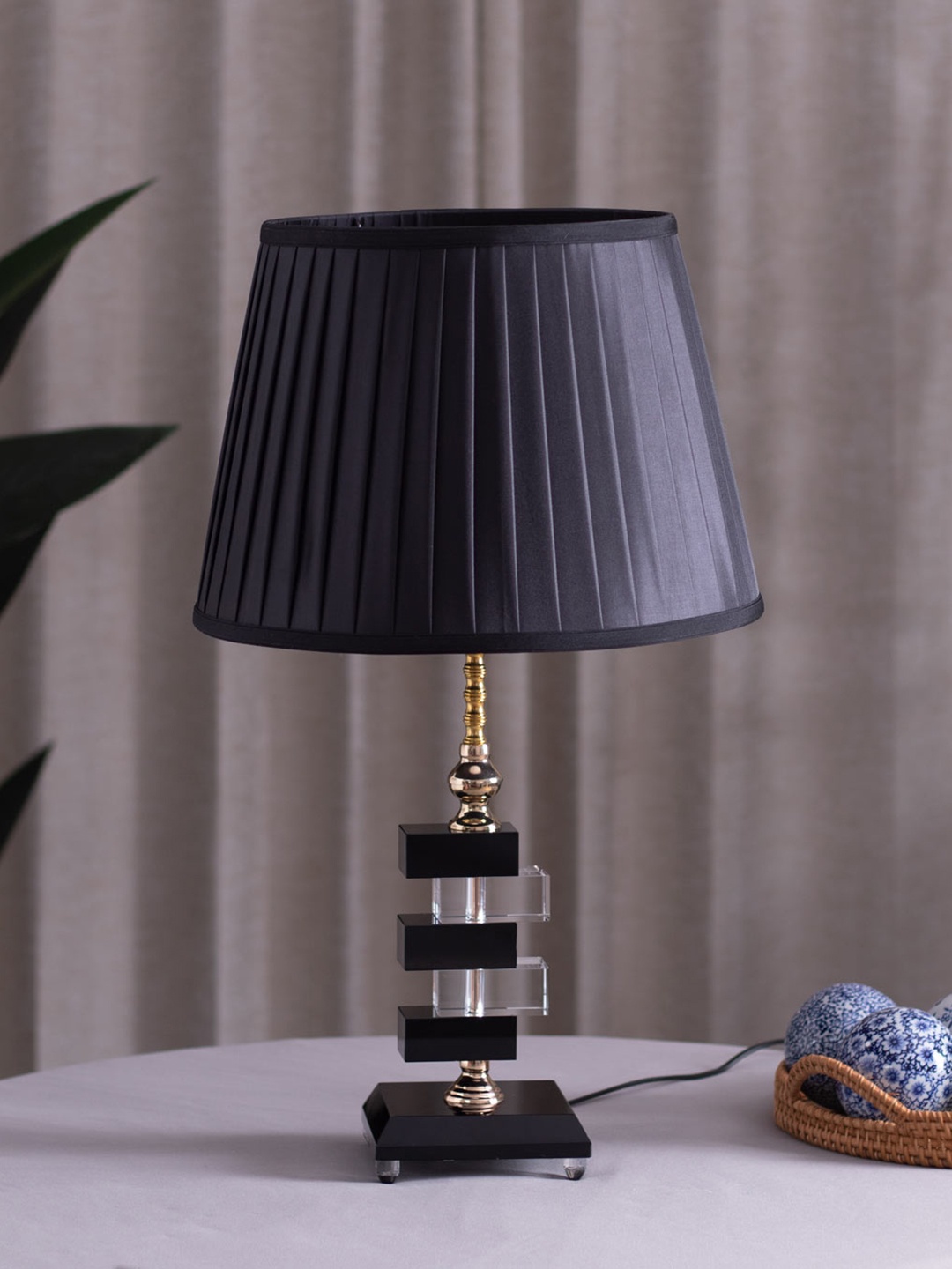 

THEDECORKART Black Textured Frustum Shape Glass Table Lamp