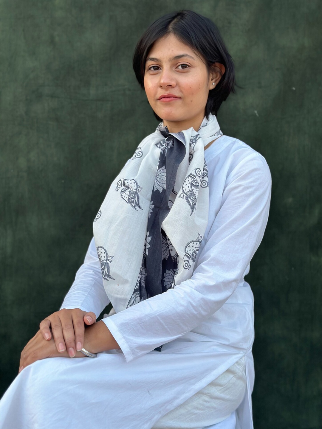 

BUTA BUTI Madhubani Art Printed Cotton Scarf, Off white