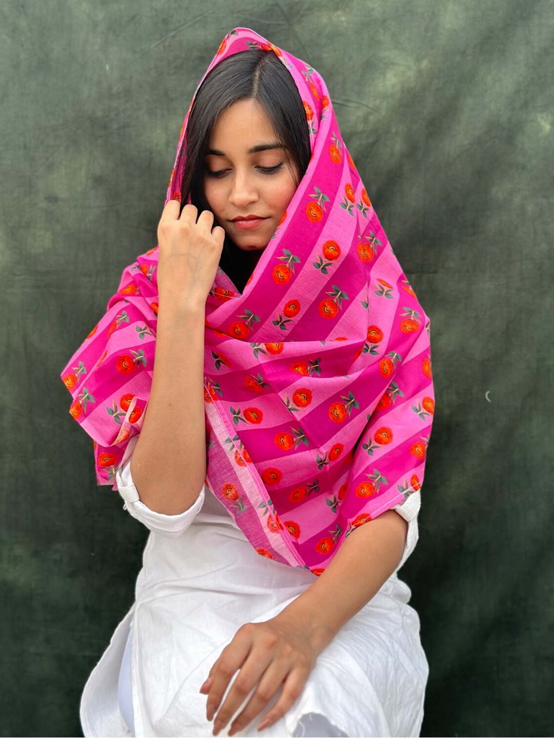 

BUTA BUTI Floral Printed Cotton Scarves, Pink