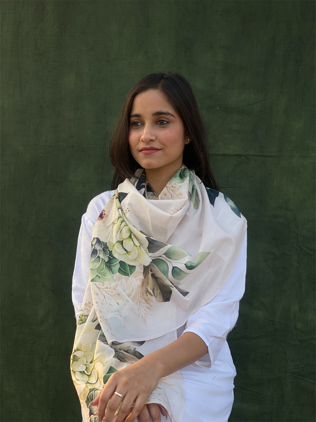 

BUTA BUTI Floral Printed Cotton Scarf, White