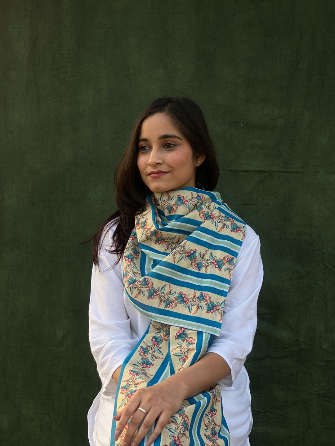 

BUTA BUTI Floral Printed Cotton Scarves, Beige