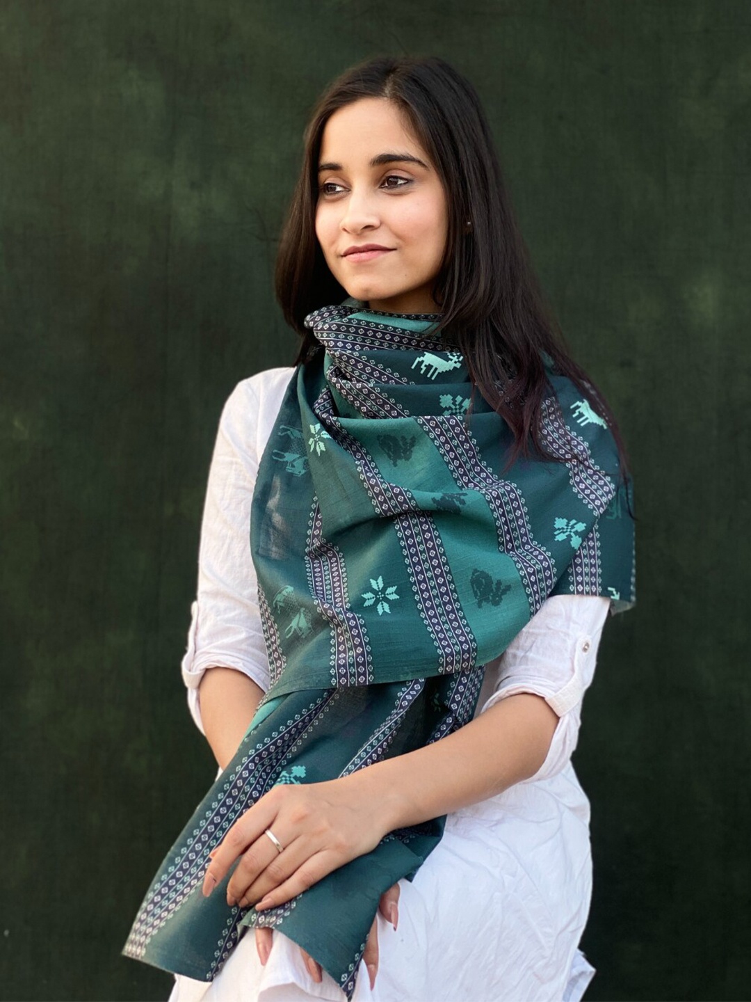 

BUTA BUTI Ethnic Motifs Printed Cotton Scarf, Green