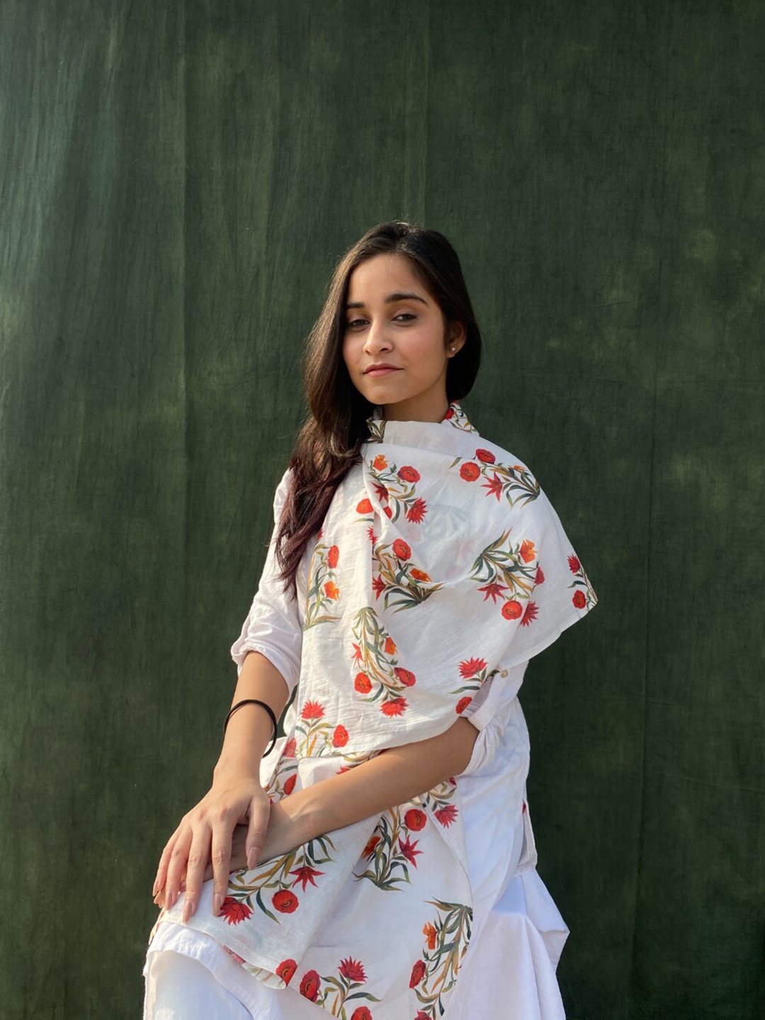 

BUTA BUTI Floral Printed Cotton Scarf, Off white