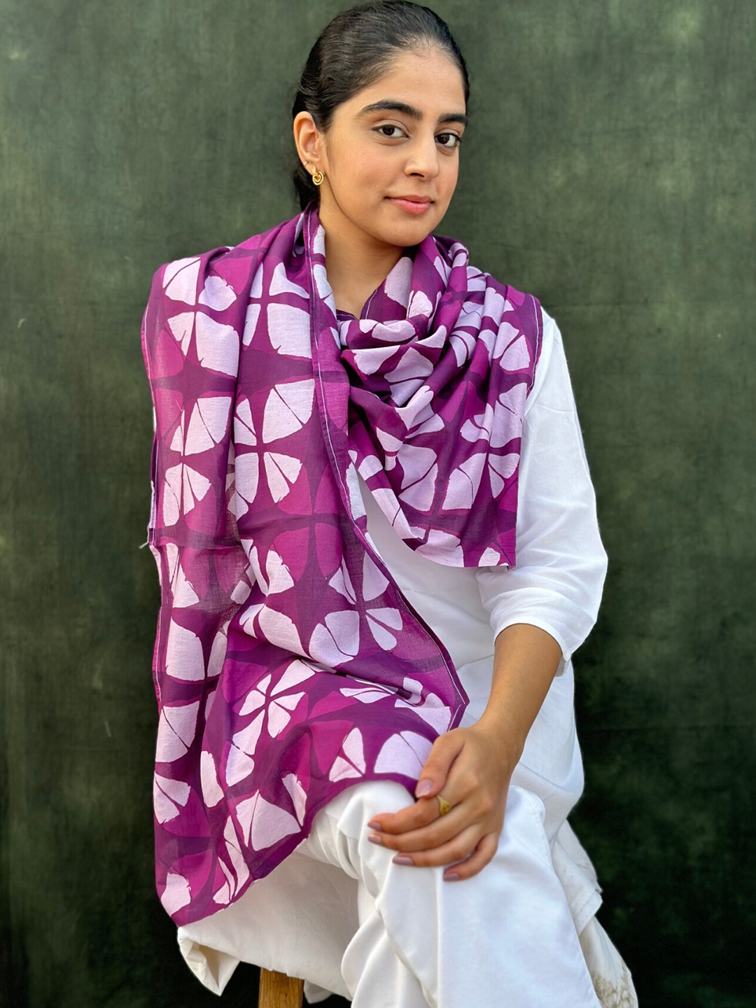 

BUTA BUTI Dyed Cotton Scarf, Purple