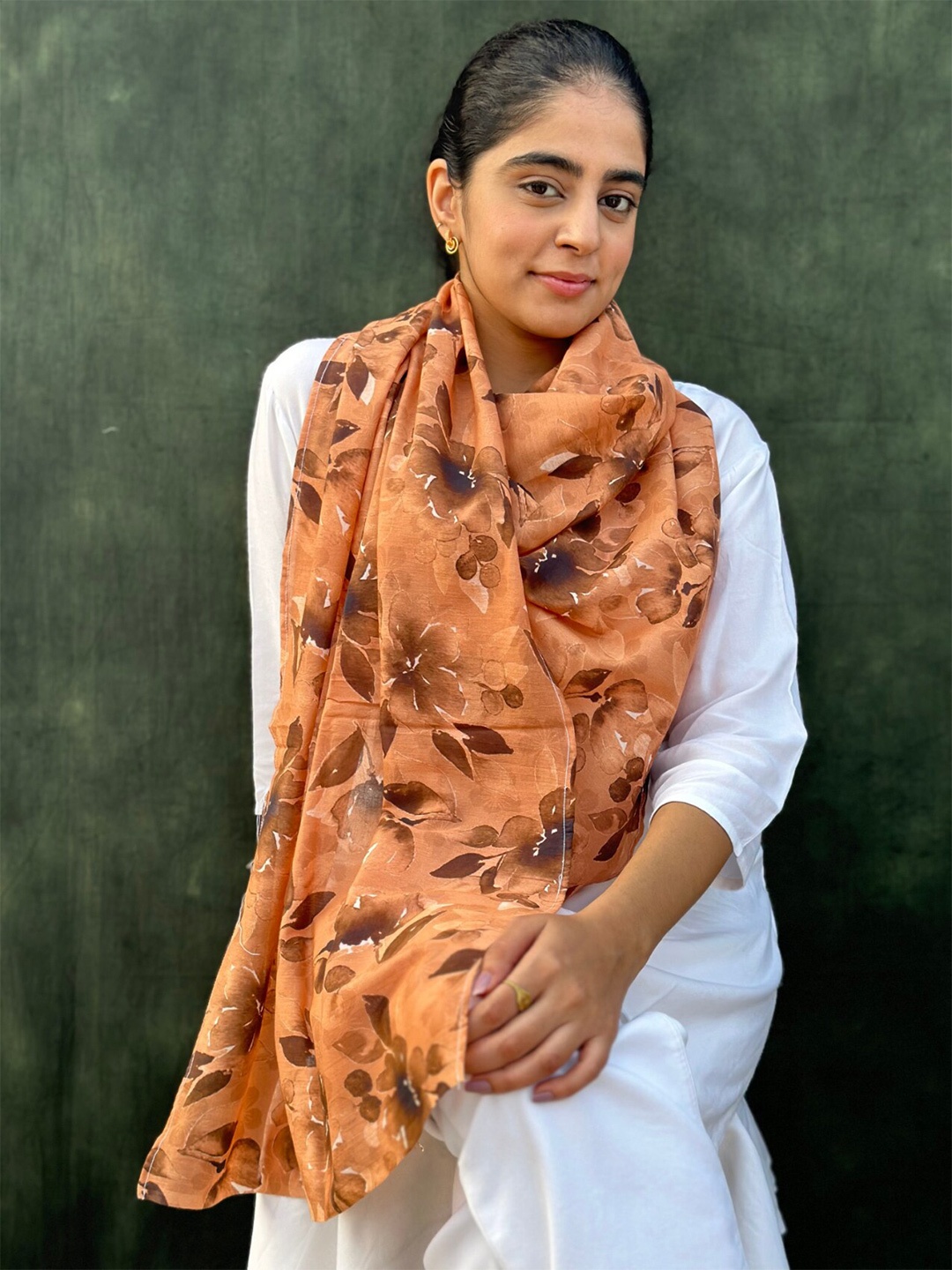 

BUTA BUTI Floral Printed Cotton Scarf, Camel brown